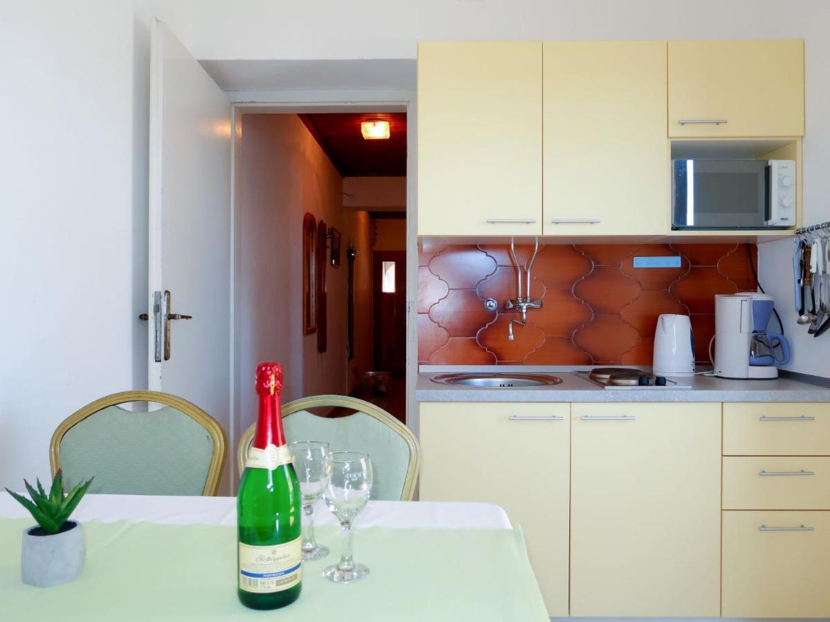 Apartment Ana - Rab166 By Interhome Barbat na Rabu Exteriör bild